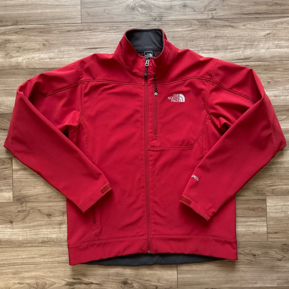 The North Face Apex Softshell Men's Medium Jacket DARK RED